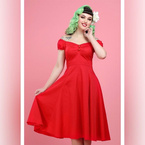 Red Vintage-Style Dress (Dolores) - Picture 2 of 6